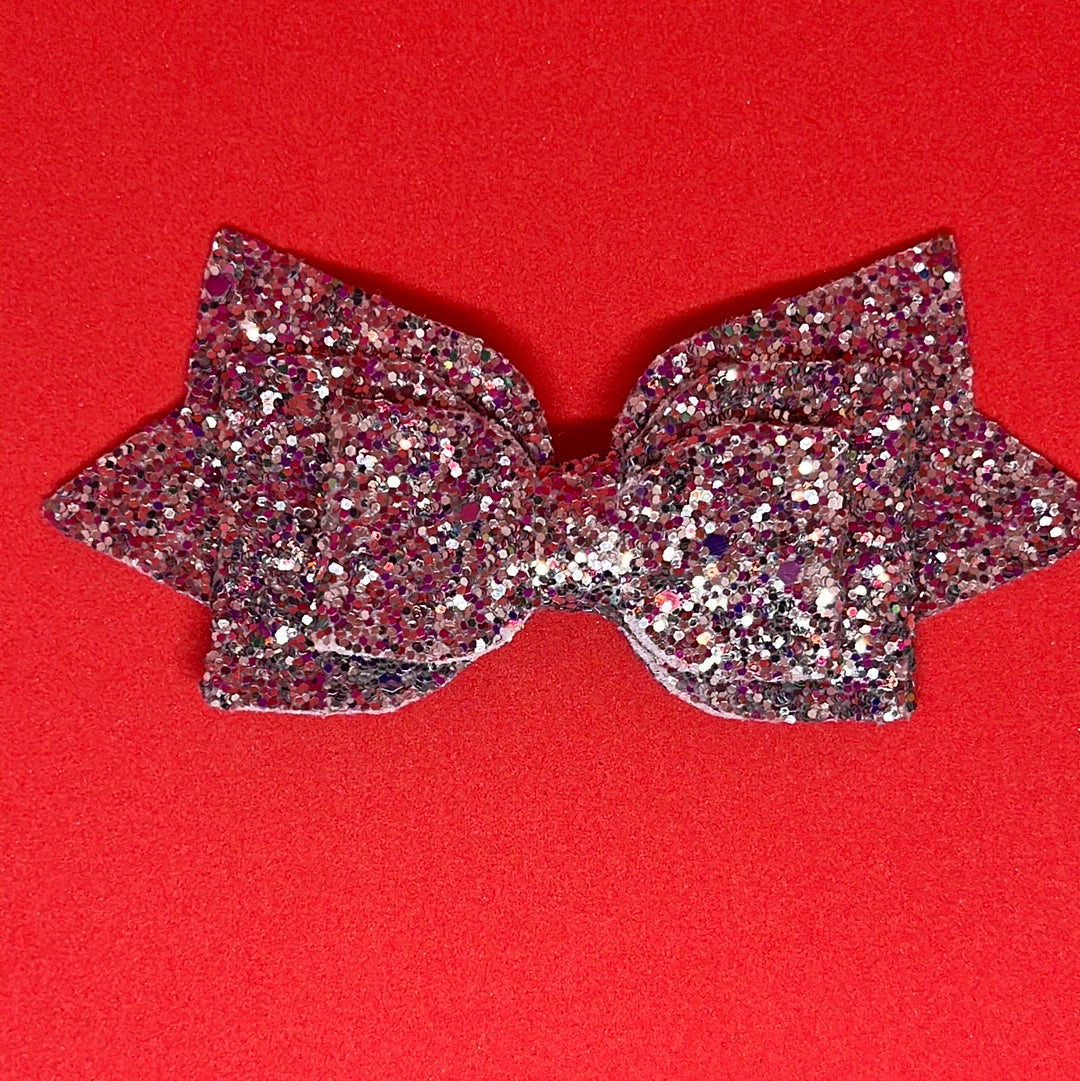 Pink bow straw topper